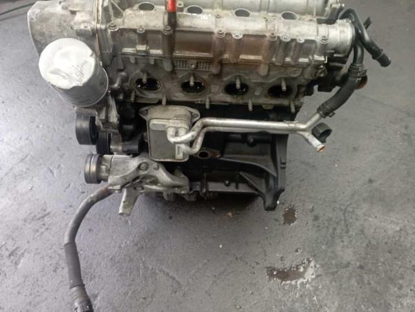 MOTEUR VAG CODE CAXA - Vue 2